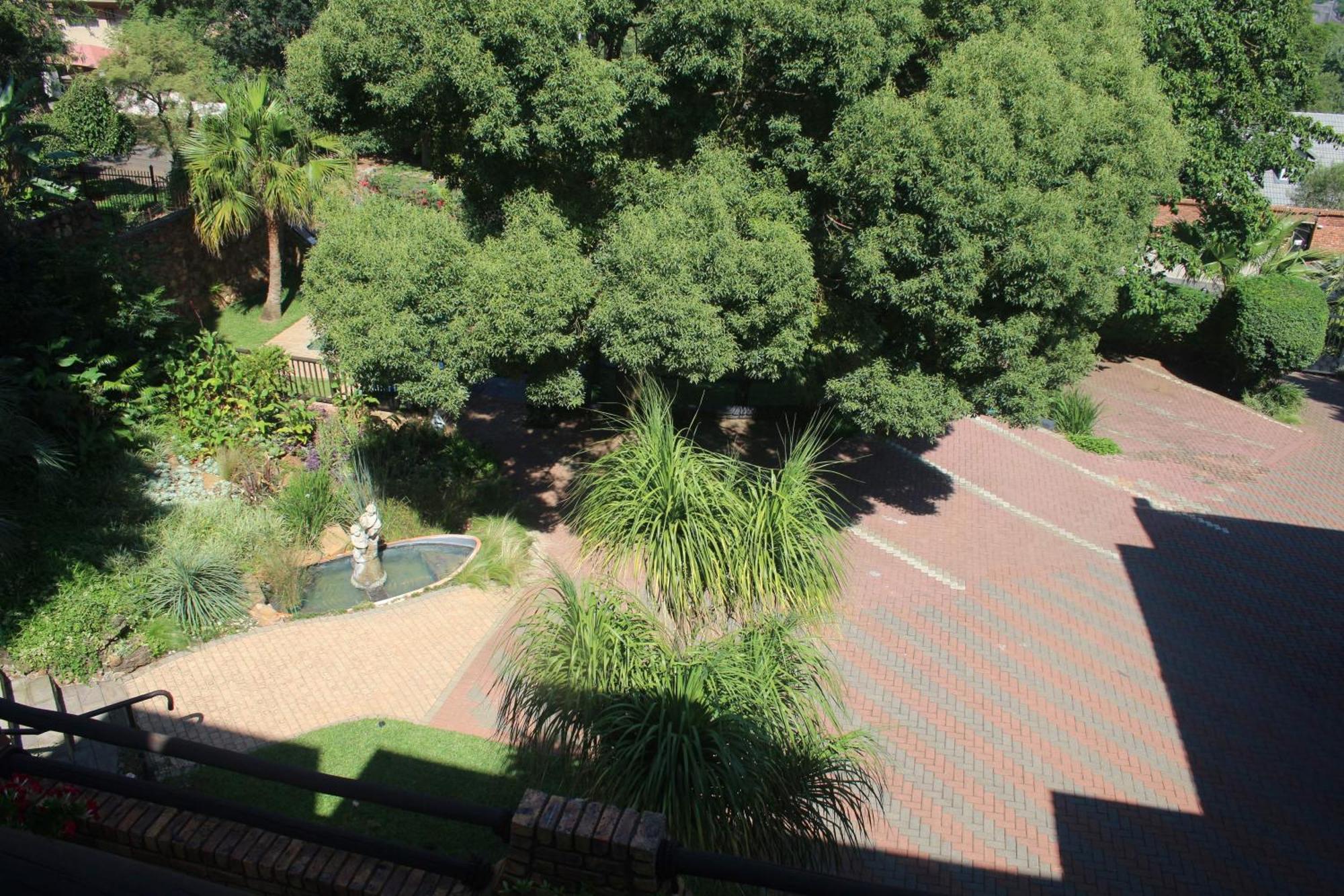 Belle Vue Guesthouse Hartbeespoort Exteriör bild