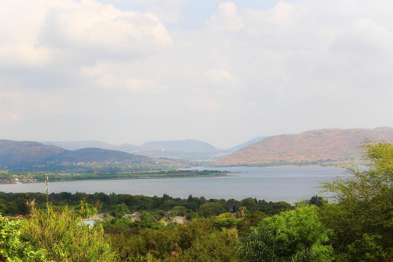 Belle Vue Guesthouse Hartbeespoort Exteriör bild