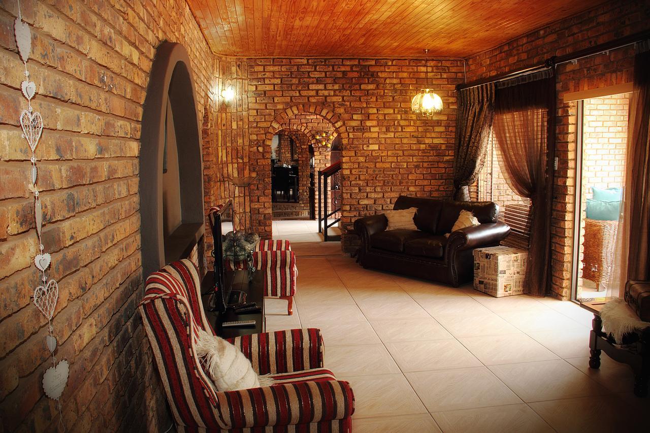 Belle Vue Guesthouse Hartbeespoort Exteriör bild