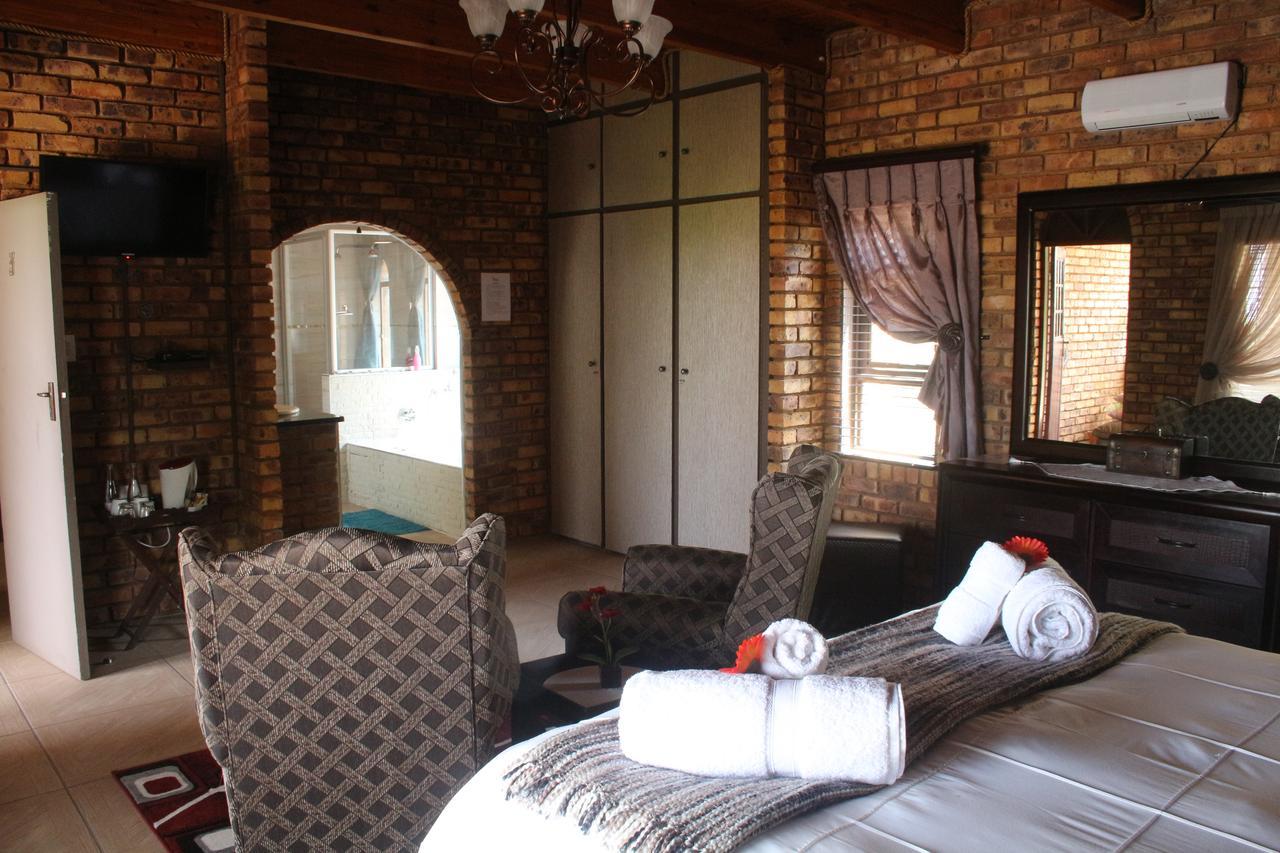 Belle Vue Guesthouse Hartbeespoort Exteriör bild