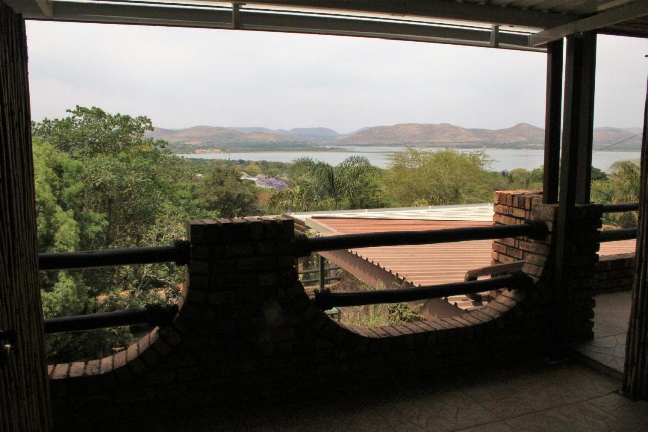 Belle Vue Guesthouse Hartbeespoort Exteriör bild