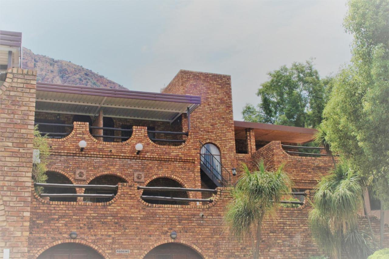 Belle Vue Guesthouse Hartbeespoort Exteriör bild